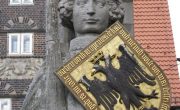 世界遺産　ブレーメンのマルクト広場の市庁舎とローラント像 (2)